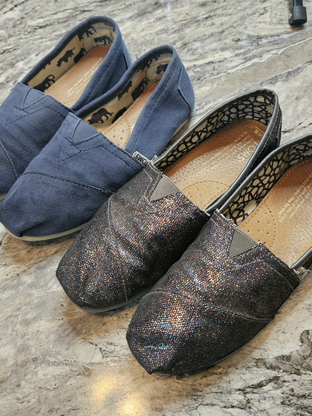 TOMS Bundle 2 Pairs Women’s Sparkle Black Slip-On Flats